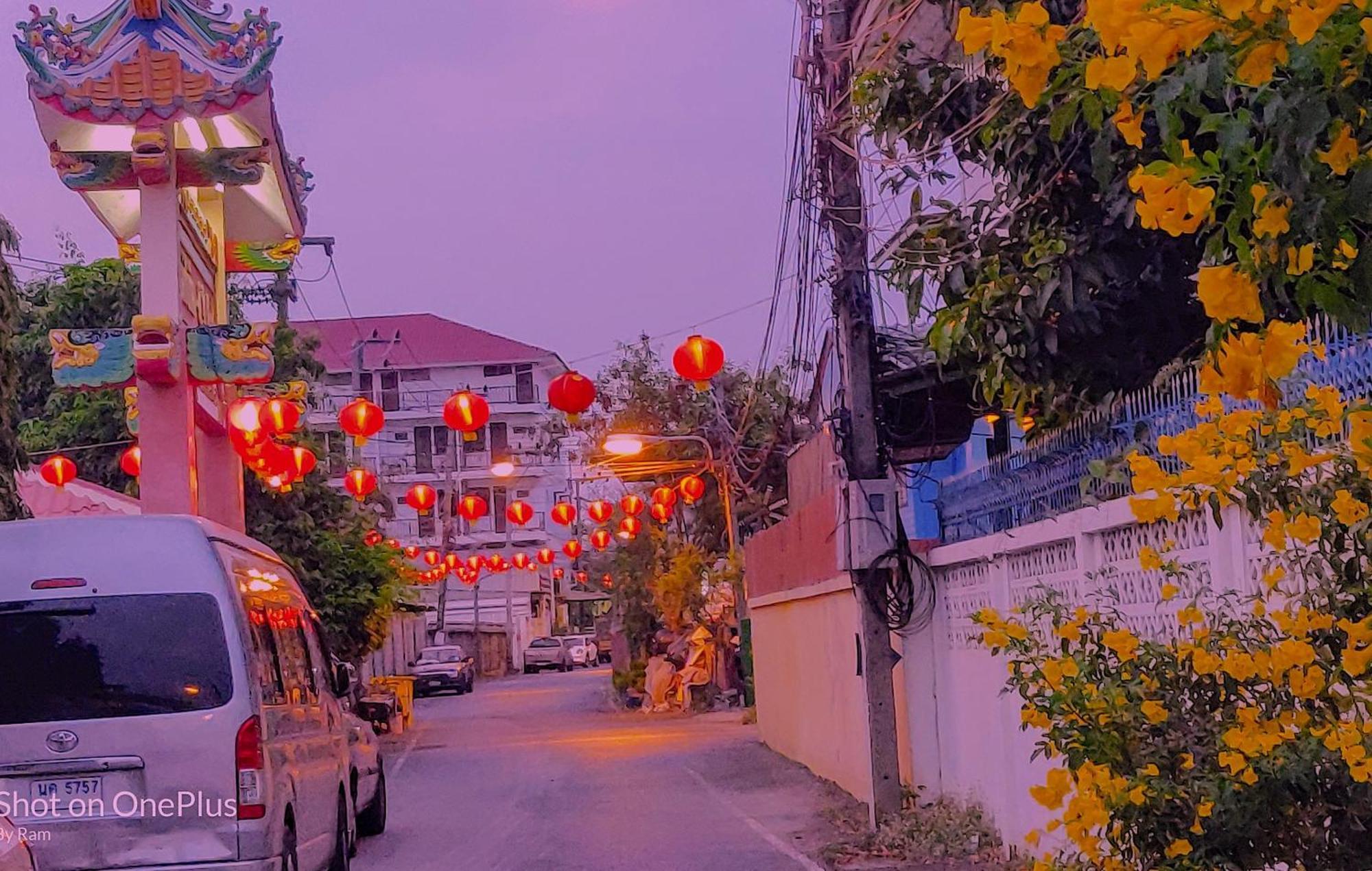 Hotel V House Phra Nakhon Si Ayutthaya Zewnętrze zdjęcie
