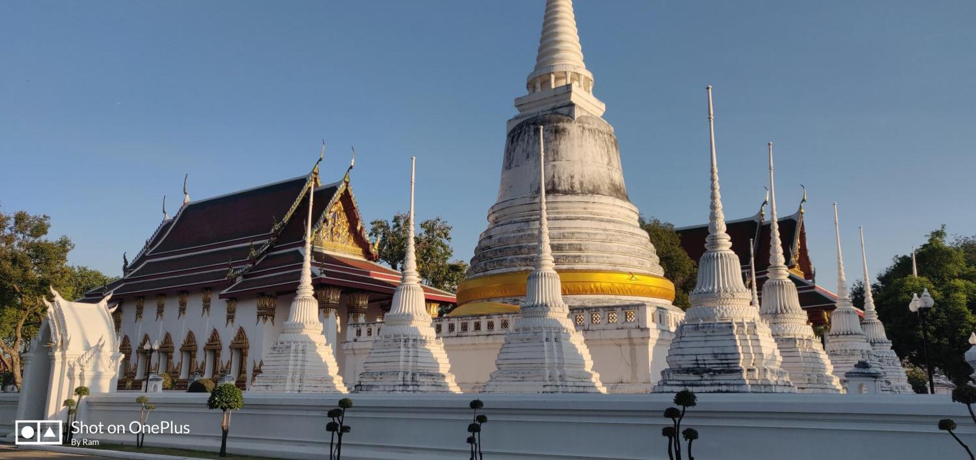 Hotel V House Phra Nakhon Si Ayutthaya Zewnętrze zdjęcie